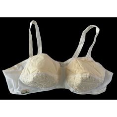 New Deadstock Vintage Bra By Celebrity 36a Ivory / Off White Embroidered Floral & Lace Usa Made Original Tags Still Attached Wild Party, Vintage Bra, Vintage Lingerie, Vintage Lace, Lace Bra, Floral Lace, Women's Intimates, Accessories Design, Red And White