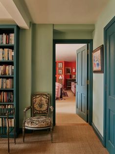 Modern English Cottage Style, Modern English Cottage, Cotswold House, Modern Eclectic Home, Turquoise Color Palette, Green Hallway, Living Room Orange, English Cottage Style, Favorite Paint Colors