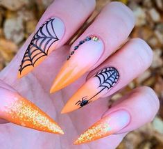 Cute Costumes Ideas, Halloween Cute Costumes, Short Halloween Nails Acrylic, Nails Short Halloween, Easter Nails Ideas, Halloween Nail Art Tutorial, Elegant Touch Nails, Stilleto Nails Designs