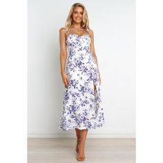 This Midi Length Dress is the perfect party piece for spring! With its sweetheart neckline, thin tie close straps and pre-sewn padded bra cups, this dress will hug you in all the right places. Petal And Pup, Usa Dresses, Dresses By Length, Dress With Tie, Padded Bra, Midi Length Dress, Floral Midi Dress, Bra Cups, Perfect Party