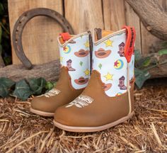 Unisex baby cowboy leather square toe boots with side zipper Western Cartoon, Cowboy Baby, Baby Unisex, Baby Cowboy, Square Toe Boots, Leather Cowboy Boots, Toe Boots, Unisex Baby, Baby Fever