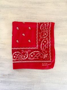 Vintage Fast Color Bandana Red and white color Measures 20 x 19 inches Nice condition...broken in just right 106 Red Bandana For Festivals, Western Neck Scarf, Cowboy Bandana, Vintage Potholders, Elephant Trunk Up, Turtle Neck Shirt, Vogue Dress Patterns, Pants Sewing Pattern, Vogue Sewing Patterns