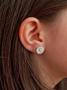 size: 1cm Material: 925 Sterling Silver Weight:1.75 grams silver daisy earrings will look very cute on your ear. you will love them very much. birthdays, anniversaries, Valentine's day or even Christmas presents are often preferred as a gift product. https://www.etsy.com/shop/Hirajewelrydesign Cute Silver Flower Earrings, Mother's Day Sterling Silver Flower Earrings, Cute Silver Flower Shaped Earrings, White Birth Flower Earrings In Sterling Silver, Dainty Daisy Sterling Silver Jewelry, Sterling Silver White Birth Flower Earrings, White Sterling Silver Birth Flower Earrings, White Birth Flower Sterling Silver Earrings, Cute Hypoallergenic Flower Earrings