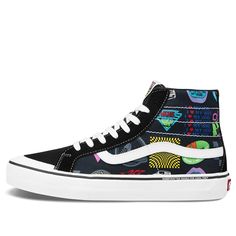 Black Low-top Sneakers For Winter Sports, Low-top Black Sneakers For Winter Sports, Retro Multicolor Skate Shoes For Sports, Vans High-top Sneakers For Winter Sports, Graphic Print Skate Shoes With Round Toe, Black Skate Shoes With Graphic Print For Sports, Black Graphic Print Skate Shoes For Sports, Urban Multicolor Skate Shoes For Skateboarding, Black Skate Shoes With Graphic Print And Round Toe