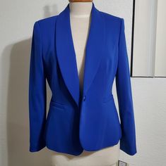 Brand New With Tags Size 8 With Stretch, Super Clean And With Extra Buttons. Dress Up Your Work Attire Or Jeans With This Gorgeous Royal Blue Blazer. I Have So Many Items I'm Adding To My Closet That No Longer Serves Me And Hope They Finds A New Home. Comes From A Smoke And Pet Free Environment. Measurements Are In Photos. Any Questions Please Feel Free To Ask. Royal Blue Suit Women, Blue Suit Women, No Longer Serves Me, Royal Blue Blazer, Royal Blue Blazers, Royal Blue Suit, Super Clean, Blue Suit, Work Attire