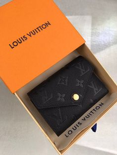 ?? SIZE:12X9cm Fan Fashion, Louis Vuitton Wallet, Trendy Tote, Evening Bags, Louis Vuitton Bag, Contact Us, Wallets, Clutch Bag, Mindfulness