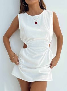 Mini Dress  Main 70% cotton 30% Linen    Lining 100% Rayon   Length of size US 4 / AU 8 shoulder to hem: 80cm / 31.4in   Lola is wearing a size US 4 / AU 8   Linen material  High neck  Elasticated cut-outs at side  Invisible zip fastening at back   Non-stretch  Fully lined Outfits Preppy, Outfits Curvy, Brunch Dress, Outfits Black, Preppy Summer, Loungewear Sets, Womens Casual, Aesthetic Summer, Linen Dresses