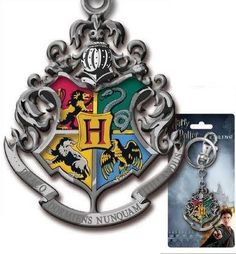 the hogwarts house keychain is shown next to an image of harry potter