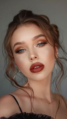 27 Prom Makeup Look Ideas That Are Trending Right Now Makeup Ideas For Copper Dress, Full Face Makeup Brown Eyes, Classic Make Up Vintage Makeup, Makeup For Green Velvet Dress, Makeup Looks With Burgundy Dress, Peachy Brown Makeup, Wedding Makeup For Brown Eyes Red Hair, Wedding Makeup Red Dress, Rust Dress Makeup Look