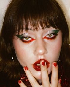 #FeelingFestive24 Christmas Makeup Alternative, Alt Holiday Makeup, Green Red Eyeshadow, Christmas Makeup Brown Eyes, Red Makeup Green Eyes, Glam Christmas Makeup Looks, Fun Glam Makeup, Green Eyeshadow Red Lips, Edgy Christmas Makeup