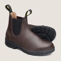 Brown Vegan Boots, Men's Style 2116 - Blundstone USA Blundstone Style, Australian Boots, Blundstone Women, Gum Boot, Womens Casual Boots, Blundstone Boots, Boot Pulls, Vegan Boots, Leather Chelsea Boots