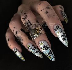 Graffiti Nail Art, Pop Nails, Angel Nails, Punk Nails, Nail Time, Nail Idea, Nail Fashion, Nails Inspo