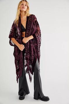 ✦Material: 50% RAYON,50%NYLON ✦Effortless To Pair And Wear: This Kimono is the perfect accessory to take any outfit to the next level. You can use this to elevate a casual outfit, or craft a glamorous look by pairing it with a slip dress and heels. Or wearing over a tank top and shorts and you could use it at the beach over your bathing suit. ✦Not Only Gorgeous, But Cozy:This kimono is absolutely breathtaking. The color is so rich, fabric very well crafted, soft and flowy. It's so versatile and Devore Fabric, Gilet Kimono, Wine Colour, Kimono Floral, Bohemian Kimono, Velvet Kimono, Fringe Kimono, Sheer Kimono, Boho Festival Fashion