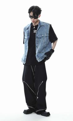 Black And Blue Denim Outfit, Man Oversized Outfit, Slim Boys Outfit, Sleeveless Denim Jacket Outfit, Vintage Denim Jacket Outfit, Sleeveless Jacket Outfit, Vest Jacket Outfit, Blue Denim Jacket Outfit, Jacket Without Sleeves