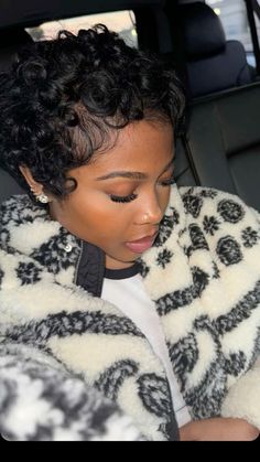 Jayda wayda Pixie Cuts For Black Women, Pixie Cut Hairstyles, Short Natural Curly Hair, Wavy Pixie