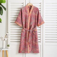 Crafted from pure cotton and featuring double layers of gauze, this robe guarantees ultimate comfort and breathability. Adorned with delightful retro prints, this robe seamlessly combines functionality with fashion, promising unparalleled softness and lightweight comfort for your leisurely moments.Product ID: OK6930Bathrobe Care: Machine and hand washable under 40°C. Tumble dry low. Do not bleach.Materials: Pure CottonSize:Due to different measurement methods and tools, 1-3cm error is normal.Est Bedroom Bedding Sets, Mid Length Sleeves, Halloween News, Pajama Bottoms, Style Summer, Yukata, Retro Prints, Unisex Design, Mid Length