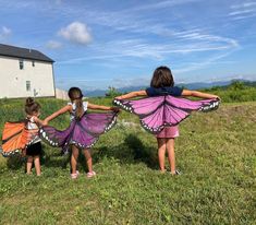 The smallest wings we offer at 44 inches wide suitable for ages toddler through 5ish. * I now sew elastics onto each collar so there are no ties at neck. Also find an elastic loop for each pointer finger or thumb. These help one get that feeling of flight. * << To make this extra giftable: Each set comes with confetti AND butterfly storage bag. Heck yes, we're encouraging neatness at an early age! *Write your special message in the notes section and we add that to a cool butterfly card. *N Butterfly Wings Costume, Mini Butterfly, Unicorn Party Decorations, Sewing Elastic, Kids Yoga, Birthday Kids, Wings Costume, Dance Recital, Birthday Stickers