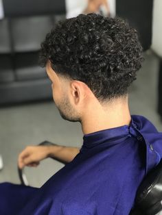 Taper Fade Haircut Curly Hair, Boys Haircuts Curly Hair, Fade Haircut Styles, Male Haircuts Curly, Black Hair Cuts