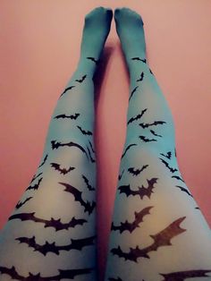 Blue Tights, Goth Clothes, Makeup Hairstyles, Pastel Goth Fashion, Jell O, Stocking Tights, Fashion Wedding, Creepy Cute, Socks And Tights