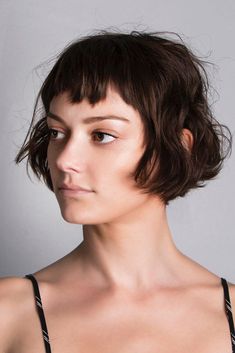 Let Short Bangs Adorn Your Life This Year | LoveHairStyles.com Trendy Short Hairstyles, Baby Bangs, Curly Hair Photos, Short Bangs, Bob Haircut With Bangs, Long Bob Haircuts, Short Hairstyles For Thick Hair, Bob Hairstyles For Fine Hair, Haircuts For Curly Hair