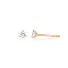 The Jumbo Solitaire Diamond Stud Earring is the largest of our Solitaire Studs (meet the Baby and the Classic), and makes a striking statement. Featuring .38 carats of prong-set diamonds, these studs sure stand out. Solitaire Studs, Solitaire Diamond, Diamond Stud, Single Earring, Stud Earring, Diamond Earrings Studs, Diamond Solitaire, Diamond Studs, Prong Setting