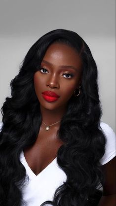 Red Makeup Looks, Red Lips Makeup Look, Mekap Mata, Red Lipstick Makeup, Red Lip Makeup, Smink Inspiration