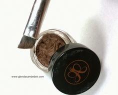 A Beauty Bella: How to fix dried Anastasia Beverly Hills DIPBROW™ Pomade Kenna Marie, Messy Makeup, Anastasia Beverly Hills Dipbrow, General Cleaning, Dip Brow, Beauty Aesthetic, Cake Face, Korean Japanese, Circle Lenses