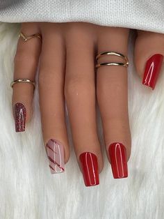 Maroon And Orange Nails, Short Fall Nail Designs 2024, Simple Holiday Nails Acrylic, Cherry Red Nails Design, Red And Black Glitter Nails, Everyday Nail Designs, Red Color Nails, Cute Short Nails Acrylic, Red French Tip Nails Square