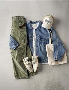 Vintage Denim Outfits Men, Vintage Button Up Shirt Outfits, Mens Vintage Vest Outfit, Men’s Vintage Fall Fashion, Men’s Vintage Tee Outfit, Men Vintage Outfits, Men’s Vintage Workwear, Vintage Outfits Men, Outfit Vintage