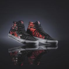 Men's Vans Stranger Things X Sk8-Hi Reissue 'Upside Down' Size - 7 Men - 7 Women - 8.5 New From The Official Vans And Stranger Things Collaboration Comes The Sk8-Hi Reissue Skate Shoes In Red And Black With A White Outsole And A High Top Silhouette. These Full Lace Up Shoes Feature Suede And Canvas Uppers Adorned With Stranger Things Graphics Of The Upside Down, As Well As On The Outsole Of The Shoe And Below The Clear Tread Patterning Below. For A Comfortable And Secure Fit, These Shoes Are Equ Urban Vans Custom Sneakers With Rubber Sole, Custom Leather Vans Sneakers With Branded Insole, Vans Skate Shoes With Red Sole For Streetwear, Vans Sneakers With Studded Rubber Outsoles For Streetwear, Vans Leather Sneakers With Red Sole, Vans High-top Sneakers With Boost Midsole For Streetwear, Vans Red, Mens Skate Shoes, Men's Vans