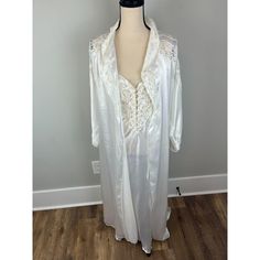 Vtg 80s 90s Diliar Made In Italy White Satin Nightgown Robe Set Lace Long Size M. **Minor imperfections in fabric and a open seam on side of robe. Also, Some red stains on back of nightgown as shown in photos. Refer to all photos for condition and sizing. No size tag; fit is consistent with a size M. White Satin Nightgown, Nightgown Robe, Satin Nightgown, Red Stain, Pajama Robe, Womens Pyjama Sets, White Satin, Pajamas Women, Size Tag