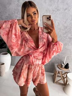 Deep V Neck Jumpsuit for Women, Boho Beach Vacation Outfit, Sexy Lantern Sleeve Rompers, Casual Shorts, Summer Fashion Pink Set Outfit, Chique Outfit, Beach Vacation Outfits, Boho Pink, Wrap Romper, Pink Set, Summer Boho, Jumpsuit With Sleeves