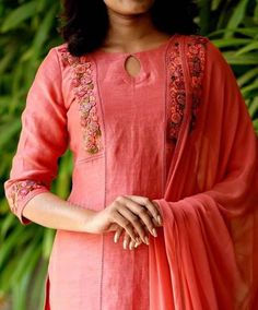 Salwar Embroidery, Churidar Design, Cotton Frocks For Kids, Kurtis Design, Salwar Neck Designs, Simple Frock Design, Stylish Kurtis Design, Kurti Embroidery, Long Gown Design