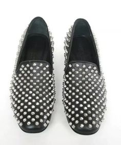 GIACOMORELLI studded spike black leather loafers spiked slip-on shoes 37/7 DETAILS: Giacomorelli studded loafer slippers Black Leather Covered in metal spiked cone studs Leather soles and insoles Slip-on 100% Leather Art #: 457CL Made in Italy CONDITION: New without box: Perfect Condition. Will come with the original shoes dust bag. SIZE & MEASUREMENTS: Labeled a women's size 37 (Italian), equivalent to a size 7-7.5 (USA) Insole: 10 inches [25.25 cm] from the heel to the tip of the toe, inside the shoe Outsole: 10.6 inches [26.5 cm] along the bottom of the shoe, from heel to toe All Sales Are Final Studded Loafers, Metal Spikes, Slippers Black, Loafer Slippers, Black Leather Loafers, Leather Art, Studded Leather, Leather Cover, Leather Loafers