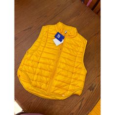 Nwt Joylab Yellow/Gold Puffer Vest- Size M Puffer Vest Yellow, Pleated Jacket, Crochet Halter Tops, Cute Jackets, Grey Pullover, Half Zip Pullover, Fitted Skirt, Polo Dress, Puffer Vest