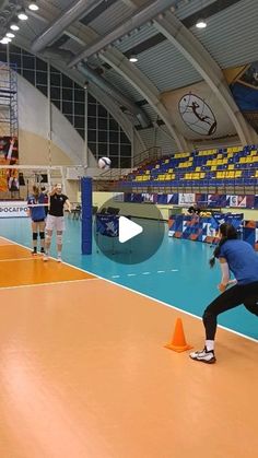 Захар on Instagram: "🏐🗼" Setter Training Volleyball, Setter Drills, Volleyball Coaching, Volleyball Stuff, Volleyball Tips, Volleyball Training