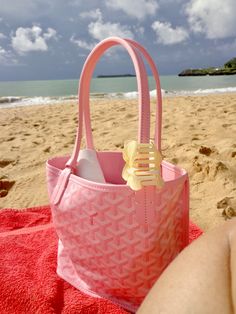 #pink#goyard#island#beach#photography Mini Goyard Tote, Pink Goyard Tote, Pink Goyard, Goyard Trunk, Goyard Tote, Goyard Bag, Cute Backpacks, Pink Tote