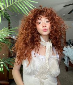 Long Red Curly Hair, Curly Dyed Hair, Curly Orange Hair, Red Hair Curly, Curly Ginger Hair, Ginger Hair Dyed, Curly Red Hair, Curly Fringe, Red Hair Looks