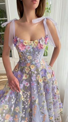 Floral Tulle Dress Short, Tea Length Floral Dress, Teuta Matoshi Floral Dress, Butterfly Dress Ideas, Princess Dress Inspiration, 50s Style Prom Dress, Fairytale Wedding Guest Dress, Floral Dress Fancy, Feminine Style 2023