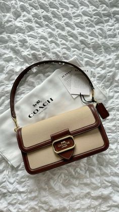 brown coach bag, cute bag, fashion, elegant handbag Aesthetic Coach Bag, Coach Purse Aesthetic, Tas Coach, Brown Coach Bag, Elegant Handbag, My Style Bags, Luxury Bags Collection, Brown Coach, Trendy Backpacks