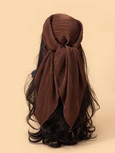 Pleated Scarf, Hair Scarf Styles, Brown Scarves, Head Scarf Styles, Satin Scarf, Hooded Scarf, Bandana Hairstyles, Spring Hairstyles, Summer Scarves