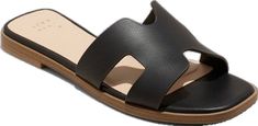 Comfortable Black Summer Mules, Chic Flat Slides For Vacation, Casual Black Footbed Sandals For Summer, Black Footbed Sandals For Summer Vacation, Black Summer Beach Mules, Black Summer Vacation Mules, Synthetic Slides For Day Out, Chic Flat Slides For Summer Outings, Chic Vacation Slides With Cushioned Footbed