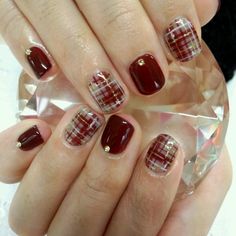 nail designs Plaid Nail Designs, Elegant Nail Designs, Plaid Nails, Classy Nails, Funky Nails, Cool Nail Designs, Love Nails