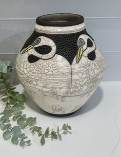 This beautiful vase is in excellent condition as you can see on pictures. Color: Black, White, Gray, Yellow • Object Type: Vase • Brand: Robin Rodgers • Material: Clay • Style: Raku ROBIN RODGERS EGRETS VASE . This substantial, artist signed, American Studio, Art Pottery bowl (vase) would make a stunning addition to any home! Artist Robin Rodgers (American, contemporary) utilizes the distinct Japanese Raku firing technique to bring out the unique final texture in his glazes. Rodgers draws inspiration from nature and archaeology, and this particular earthenware vase features majestic Egrets. Signed and dated 1996 to the underside. 9.5”tall x 8.5"wide. There are no chips, cracks or other defects. Because this is a handcrafted piece of art pottery, variations in color, texture and design may Ceramic Vases Design, Raku Firing, Bowl Vase, Inspiration From Nature, Decor Vase, Raku Ceramics, Ceramics Ideas, Bird Sculpture, Pottery Bowl