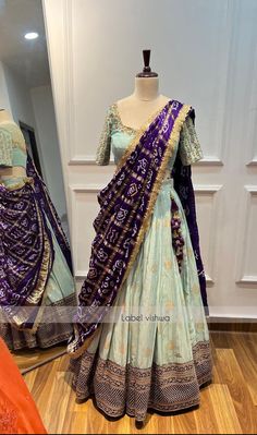 Bandhini Half Sarees, Bandini Lehangas, Dark Blue Lehenga Combination, Bandhini Lehanga Designs, Silk Lehnga Outfit, Traditional Lehanga Ideas, Bandhani Half Saree, Bandini Lehenga Designs, Birthday Outfit Traditional