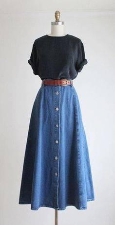 Wardrobe Change, Flamboyant Natural, Modest Fashion Outfits, Looks Chic, Maxi Skirts, 가을 패션, Casual Style Outfits, Mode Inspiration, Looks Vintage