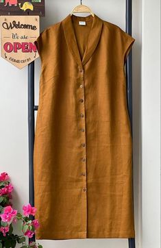 Tunik Linen, Cotton Short Dresses, Casual Frocks, Simple Kurta Designs, Simple Kurti Designs, Design Moda, Cotton Kurti Designs