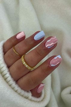 Discover 46 trendy acrylic nail designs that will make you want them done today. Credit: nailsbynicole.__ Unghie Sfumate, Hubba Bubba, Spring Acrylic Nails, Short Square Nails, Cute Acrylic Nail Designs, Short Square Acrylic Nails, Acrylic Nails Coffin Short