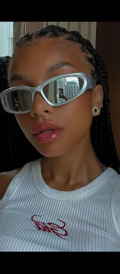 Accessory: Silver Sunglasses Sunglasses Women Y2k, Wrap Around Glasses Outfit, Silver Sunglasses Aesthetic, Y2k Silver Glasses, Y2k Wrap Around Sunglasses, Gen Z Sunglasses, Fashion Glasses For Women 2023, Y2k Sunglasses Outfit, Silver Sunglasses Outfit