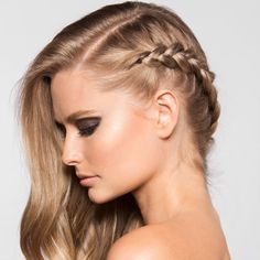 Ways To Wear Braids, Natural Blondes, Side Braid, Creative Hairstyles, Hair Looks, Look Fashion, Hair Inspo